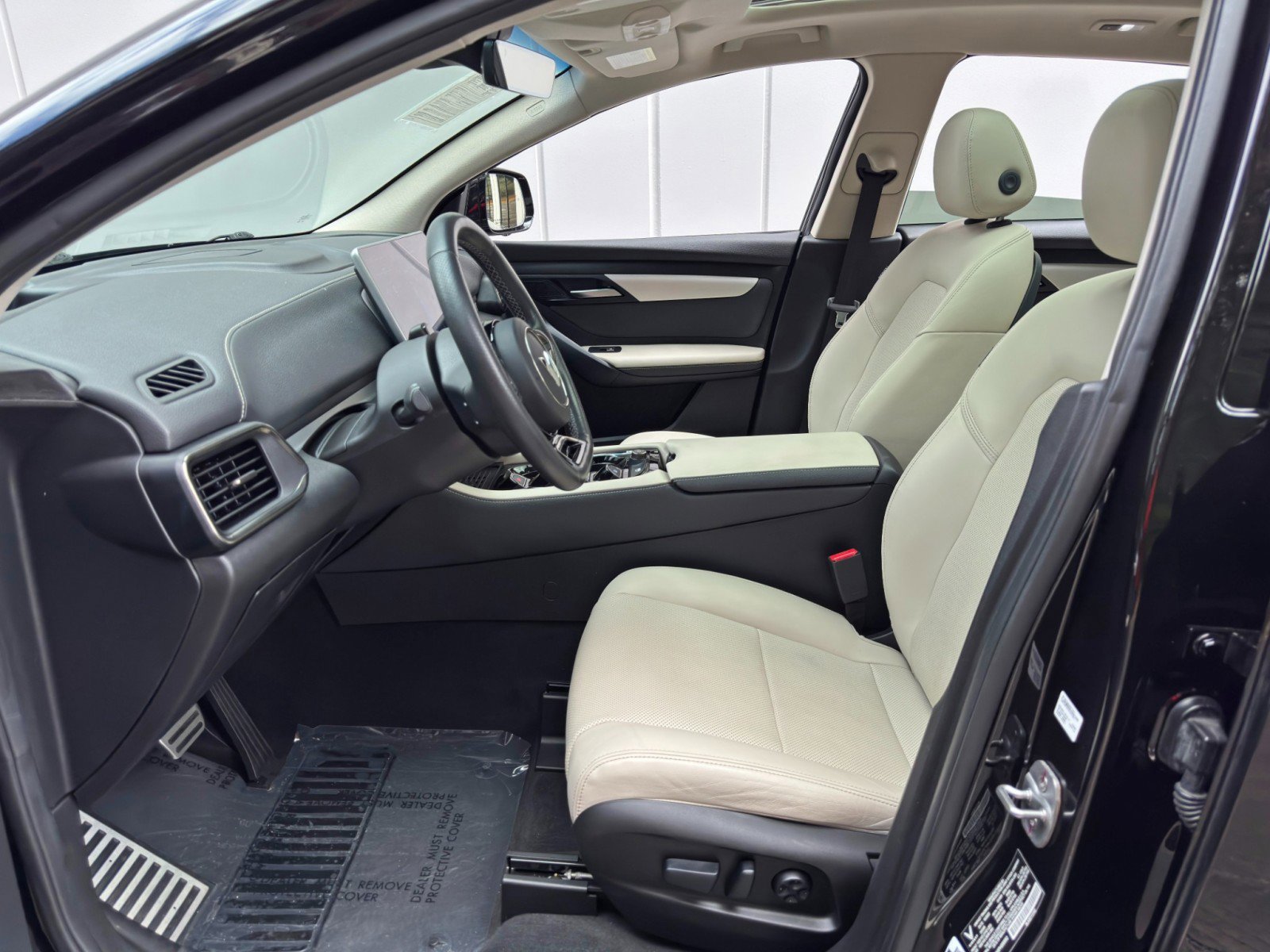 Used 2023 VinFast VF 8 Plus AWD/4WD image 16