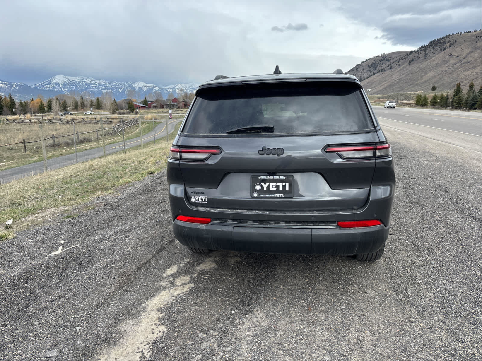 New 2025 Jeep Grand Cherokee L Altitude image 35