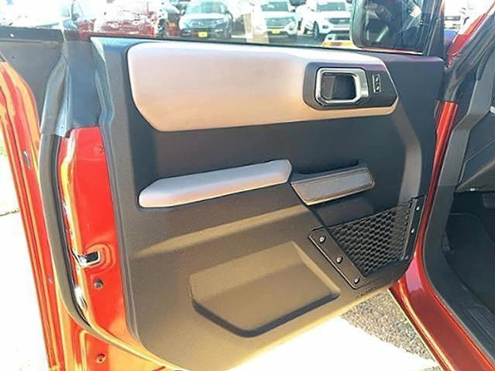 Used 2023 Ford Bronco Wildtrak image 14