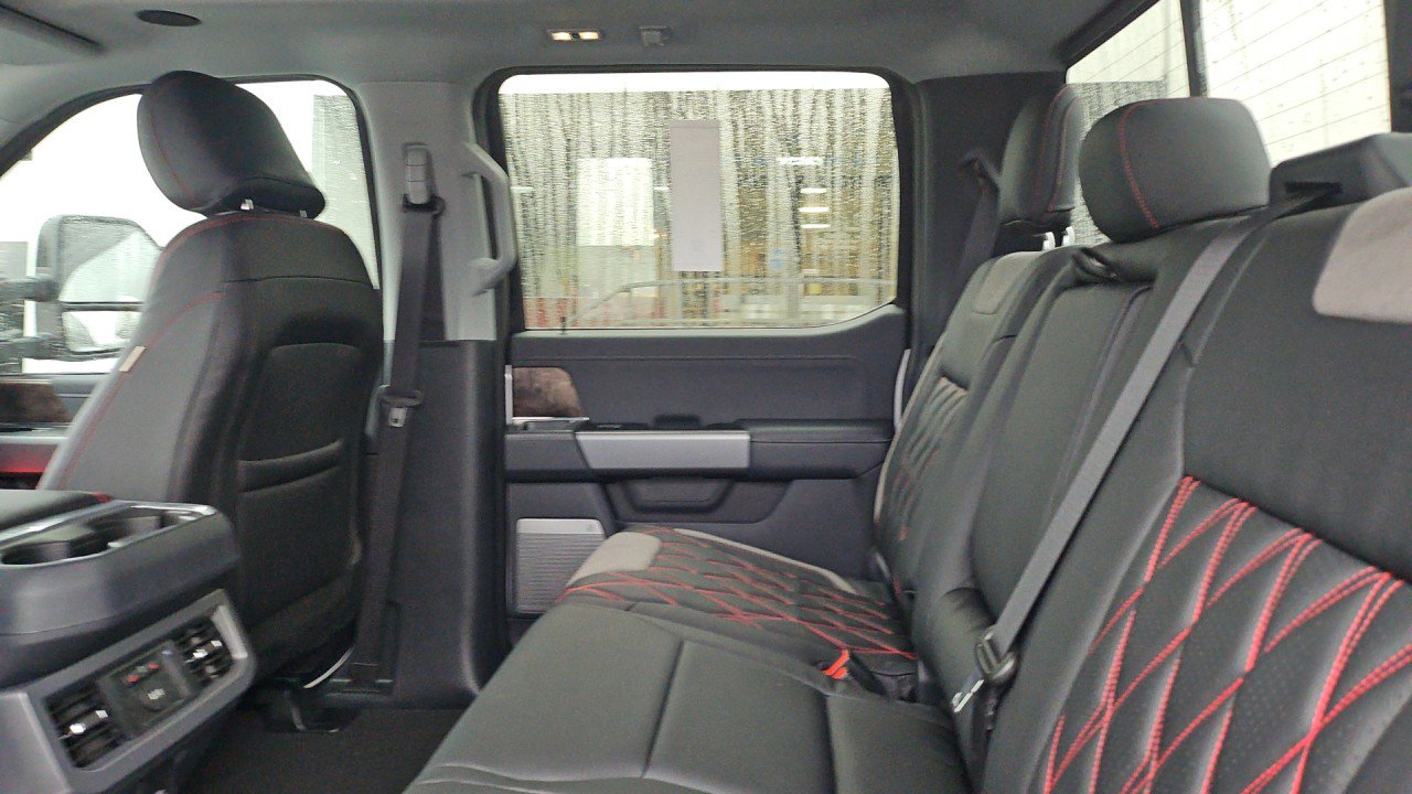 New 2026 Ford F250 Lariat w/ Black Appearance Package image 9