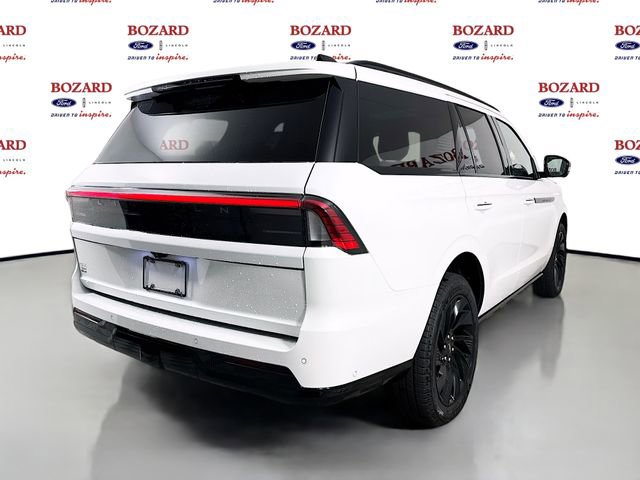 New 2025 Lincoln Navigator Reserve w/ Jet Appearance Package image 7