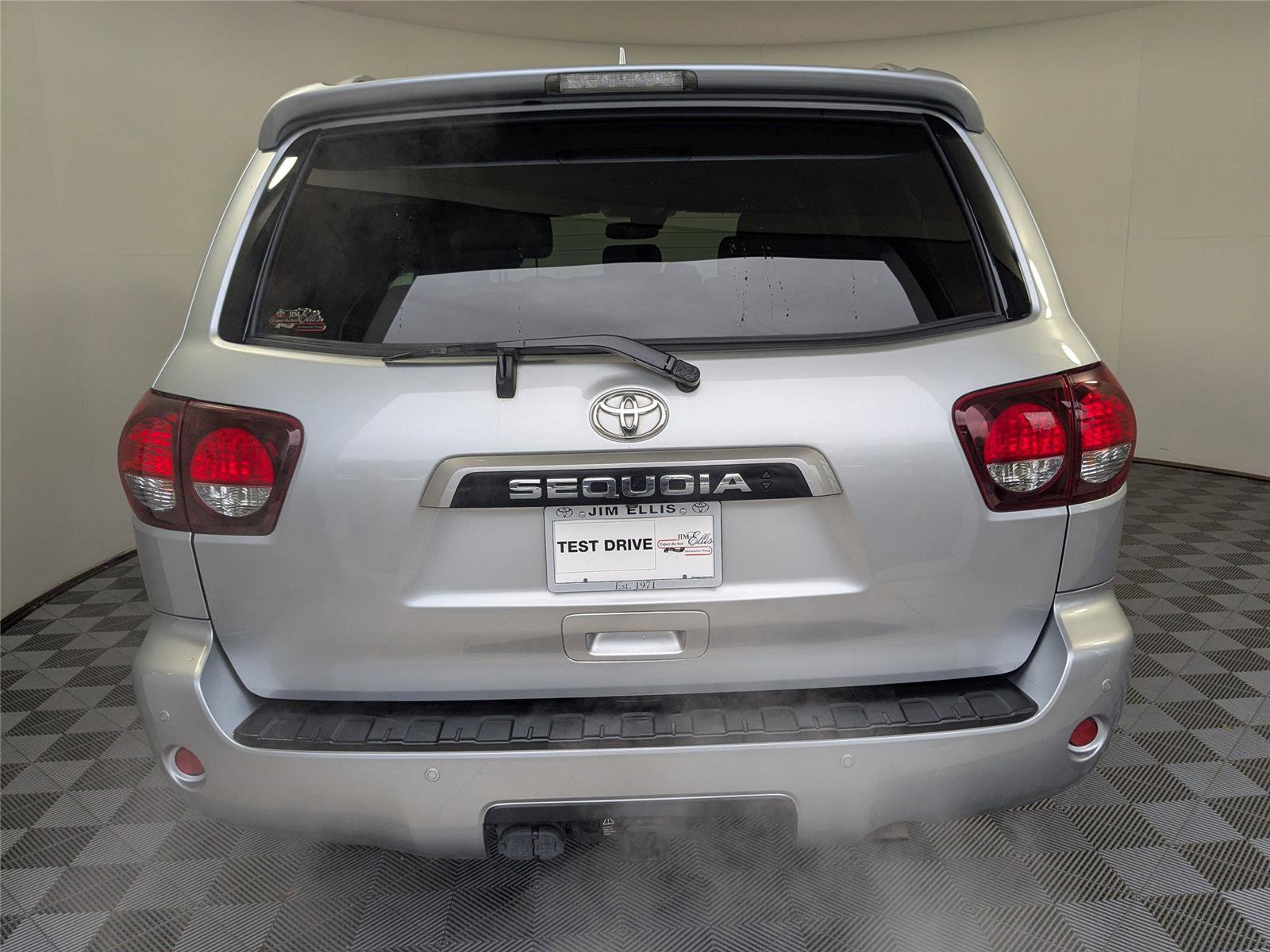 Certified 2020 Toyota Sequoia Limited image 6