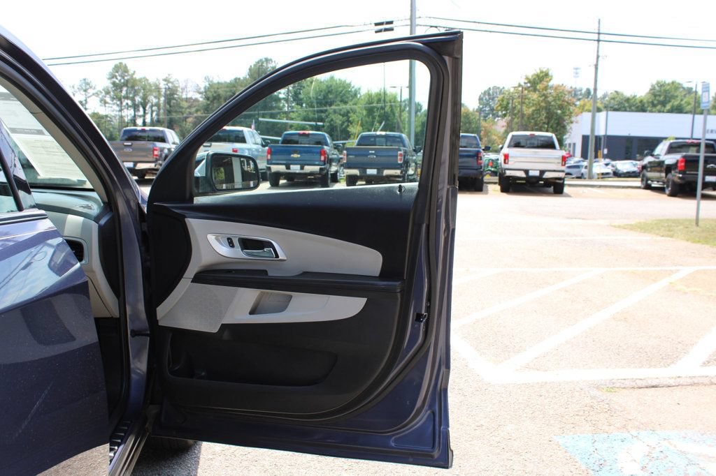 Used 2013 Chevrolet Equinox LS FWD image 26