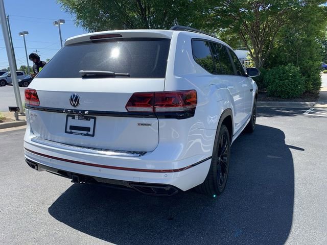 Used 2022 Volkswagen Atlas SEL R-Line AWD/4WD image 8