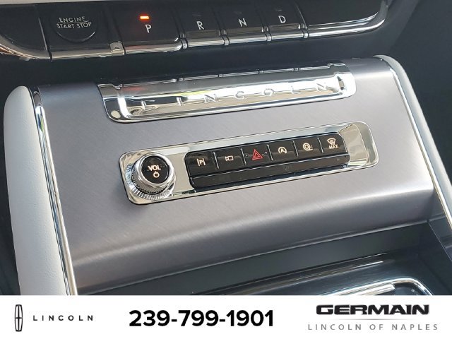 New 2025 Lincoln Aviator 2WD image 29