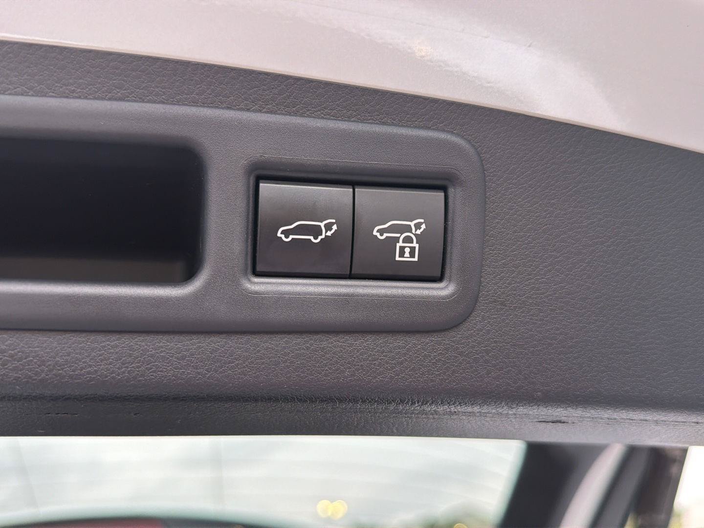Certified 2024 Lexus RX 350h w/ Cold Area Package AWD/4WD image 35