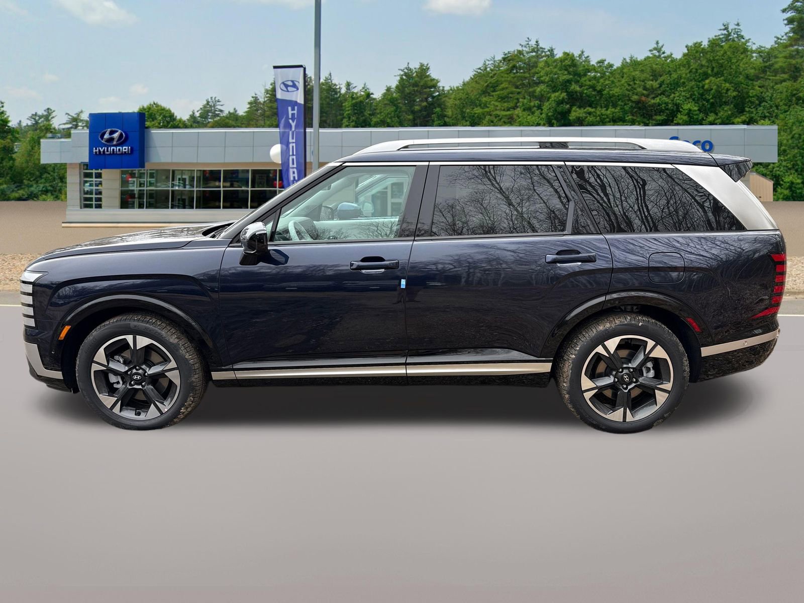 New 2026 Hyundai Palisade Limited AWD/4WD image 2