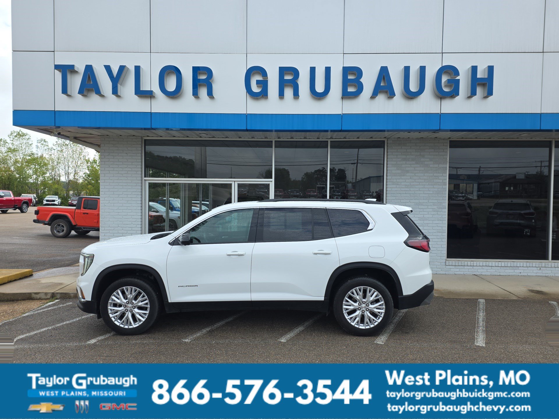 Used 2026 GMC Acadia Elevation w/ Elevation Premium Package