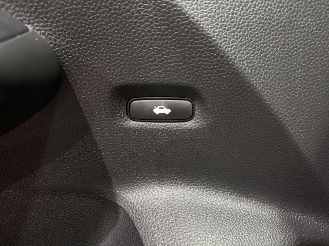 Used 2022 Honda Civic LX image 18