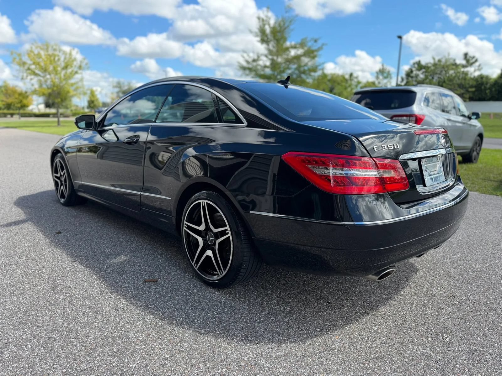 Used 2010 Mercedes-Benz E 350 Coupe image 6