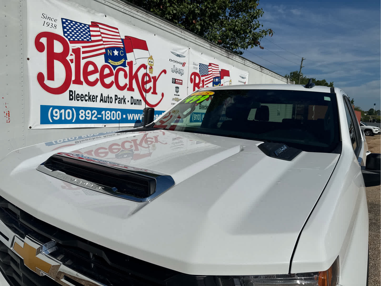 Used 2025 Chevrolet Silverado 2500 LT w/ Convenience Package AWD/4WD image 9