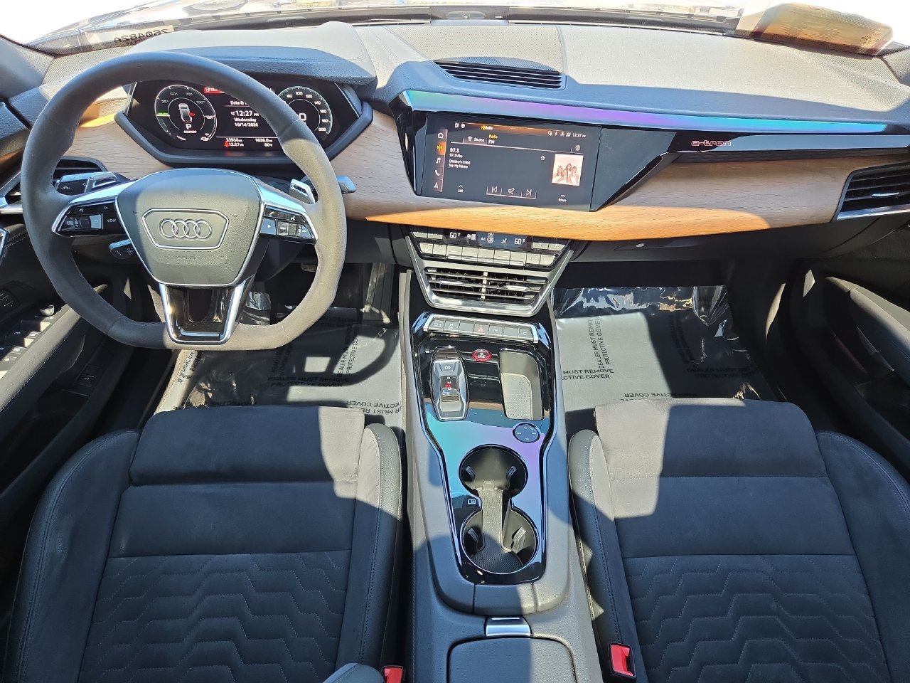 Used 2023 Audi e-tron GT Premium Plus w/ Executive Package AWD/4WD image 9