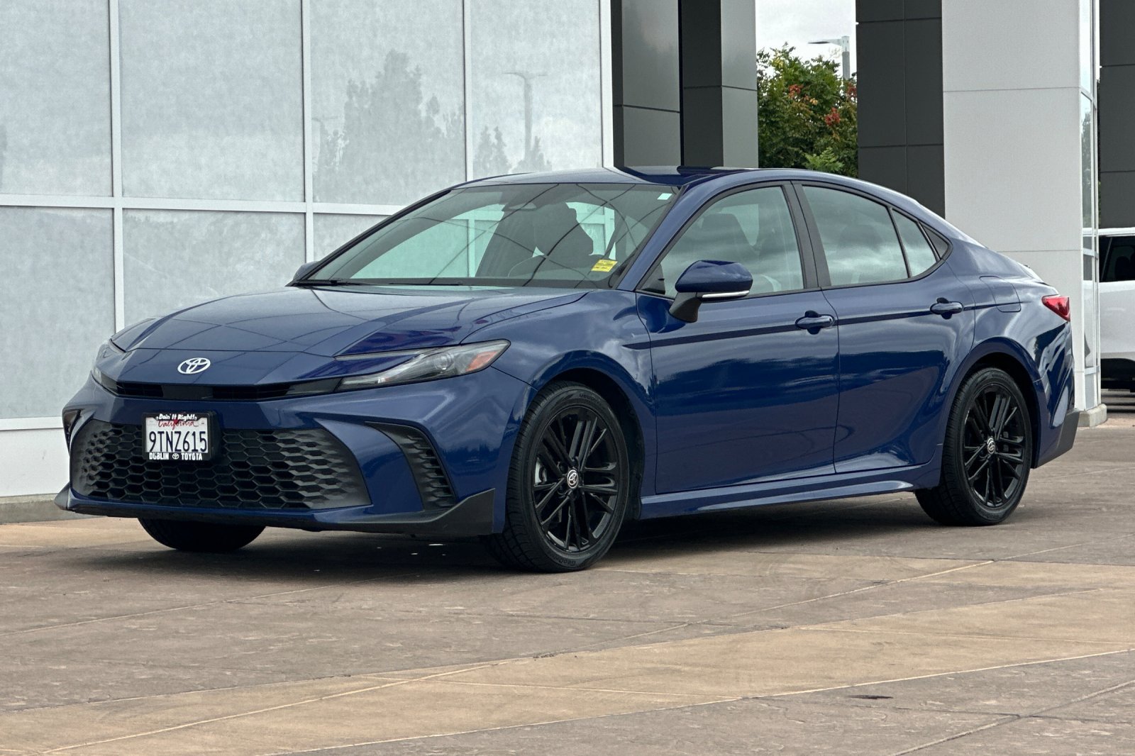Certified 2025 Toyota Camry SE FWD image 10