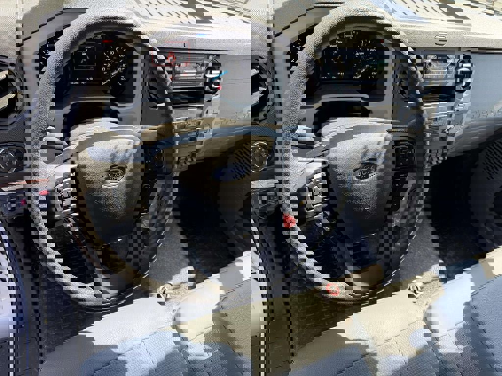 New 2027 Ford F750 2WD Regular Cab Super Duty image 9