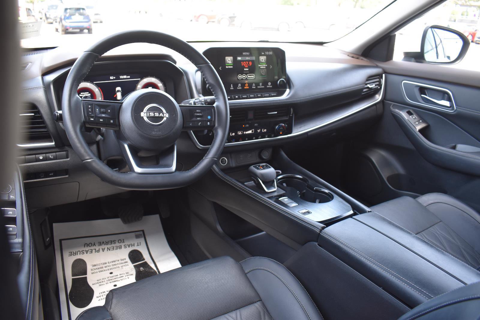 Used 2023 Nissan Rogue Platinum w/ Platinum Premium Package FWD image 32