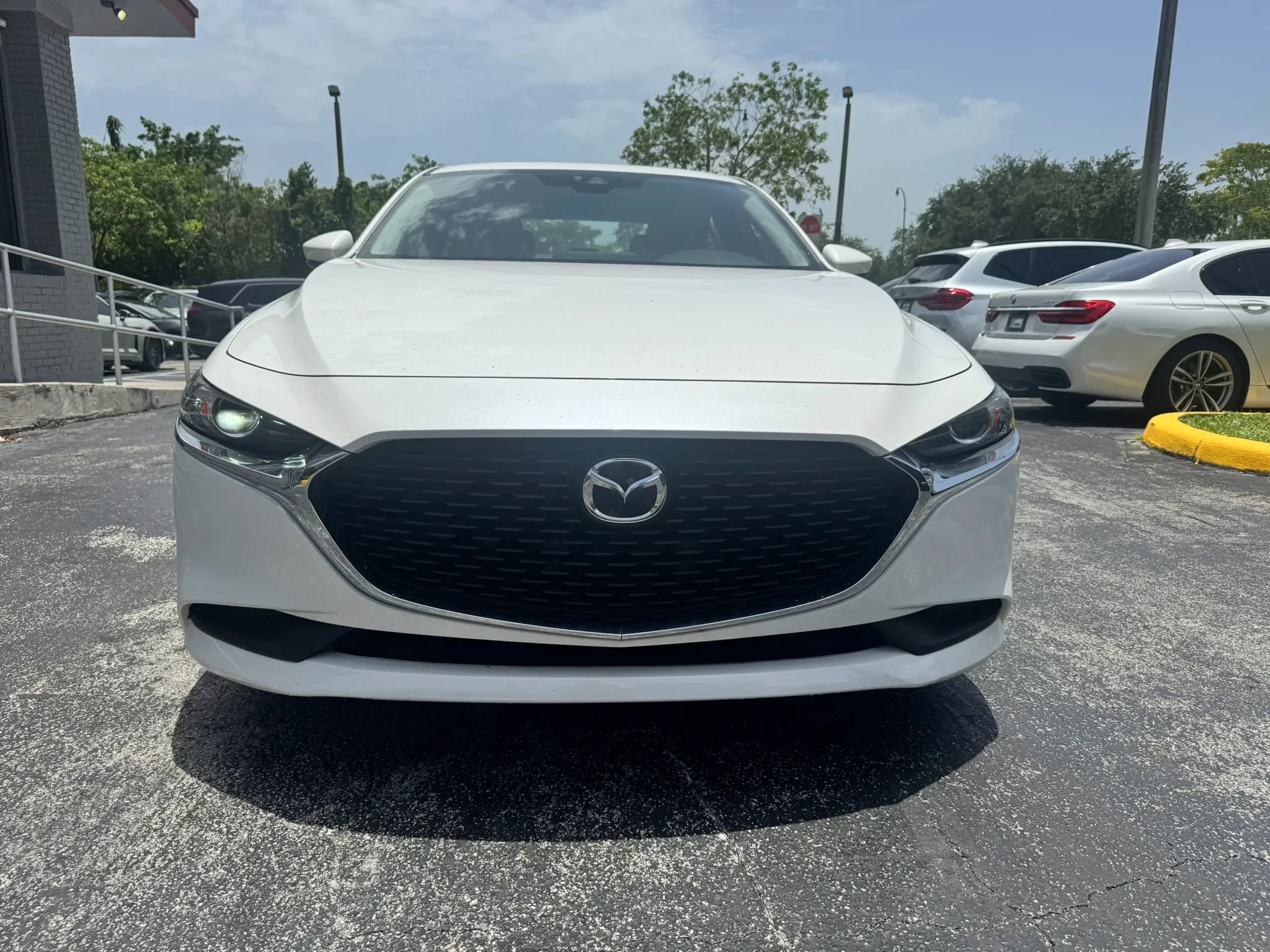 Used 2021 MAZDA MAZDA3 s FWD image 4