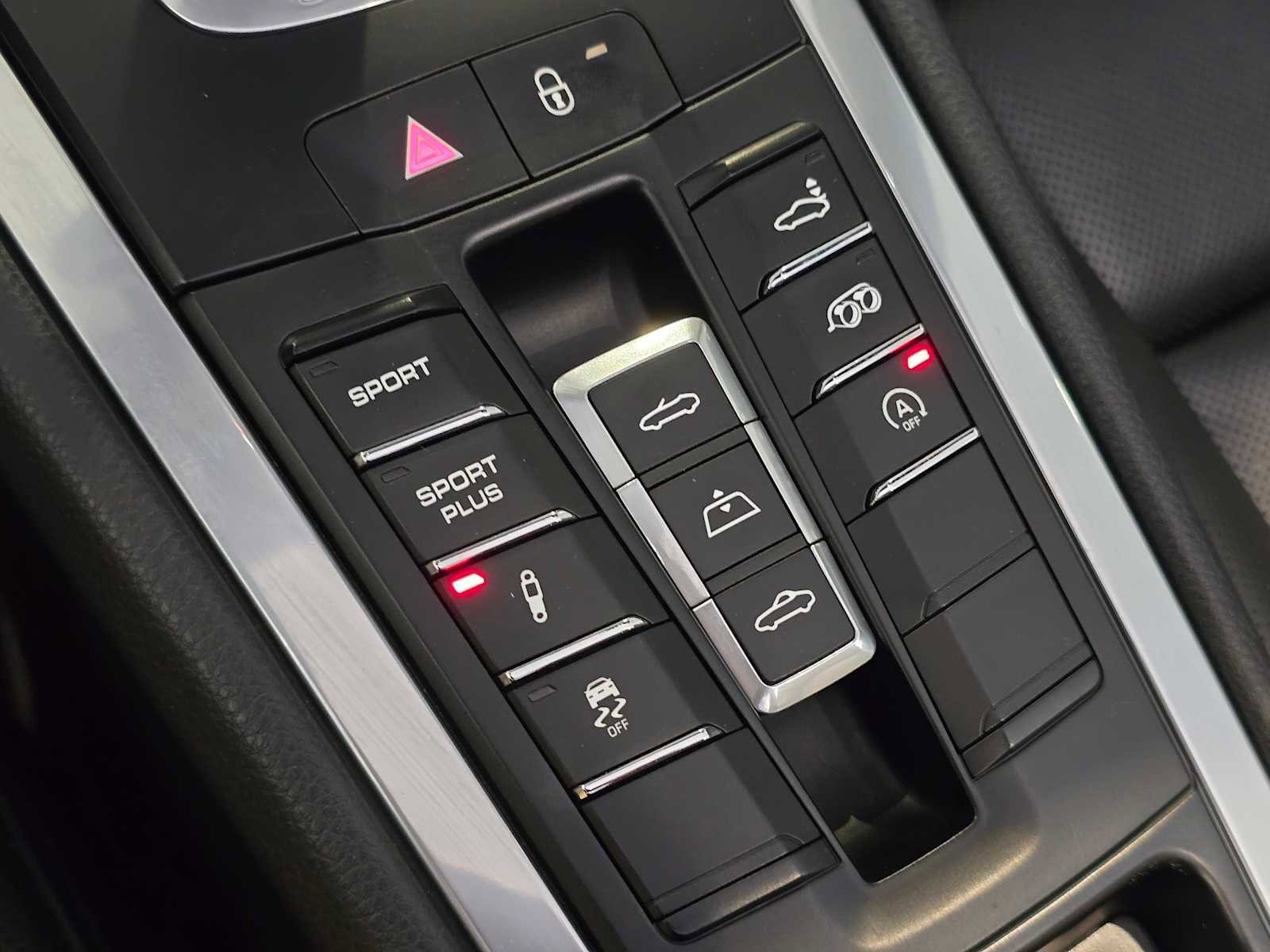 Used 2012 Porsche 911 Carrera S image 33