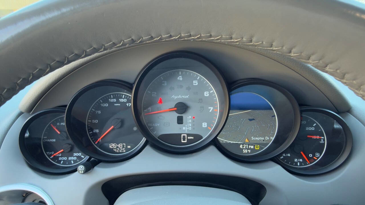 Used 2011 Porsche Cayenne S image 52