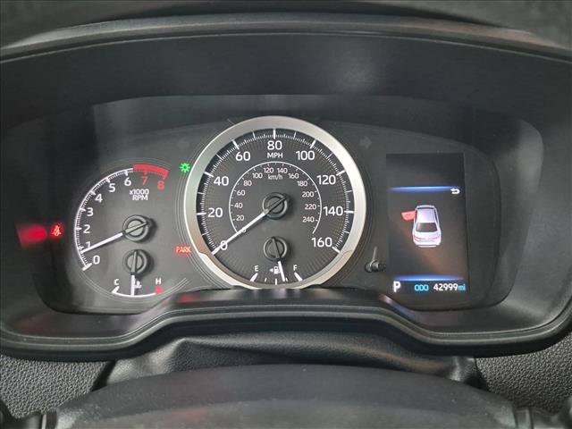 Used 2020 Toyota Corolla LE FWD image 11