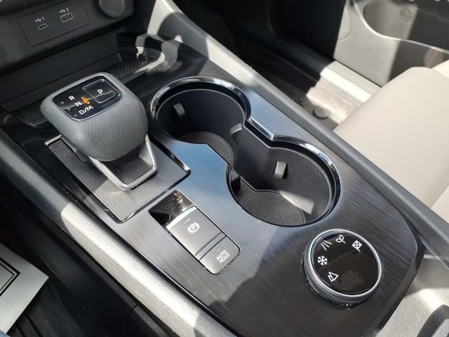 Used 2023 Nissan Rogue SV w/ SV Premium B Package image 25