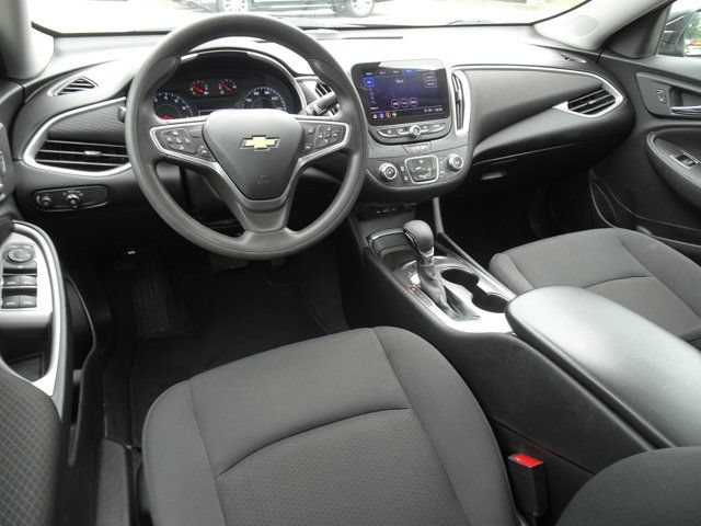 Used 2022 Chevrolet Malibu LS FWD image 14