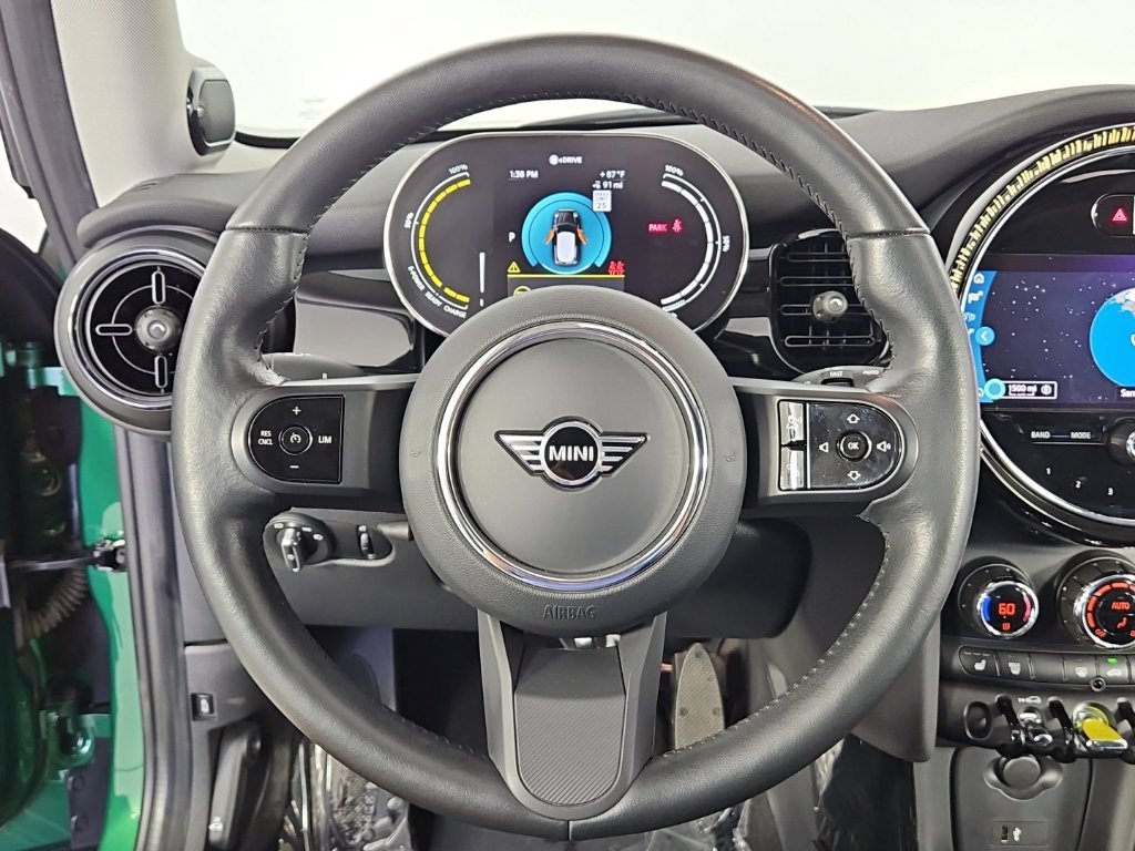Certified 2024 MINI Cooper SE FWD image 26