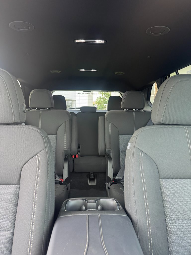 New 2026 GMC Acadia Elevation image 13