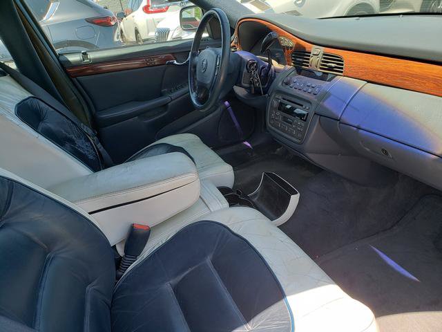 Used 2002 Cadillac De Ville w/ Comfort/Convenience Pkg FWD image 19