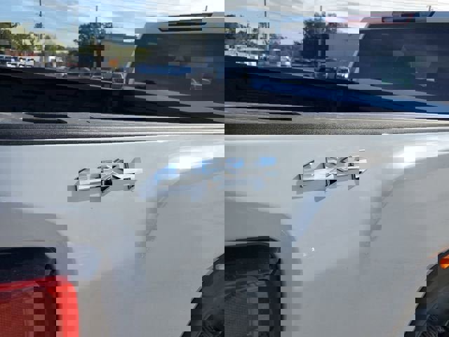 New 2026 GMC Sierra 2500 Pro w/ 1SA Pro Safety Plus Package AWD/4WD image 8