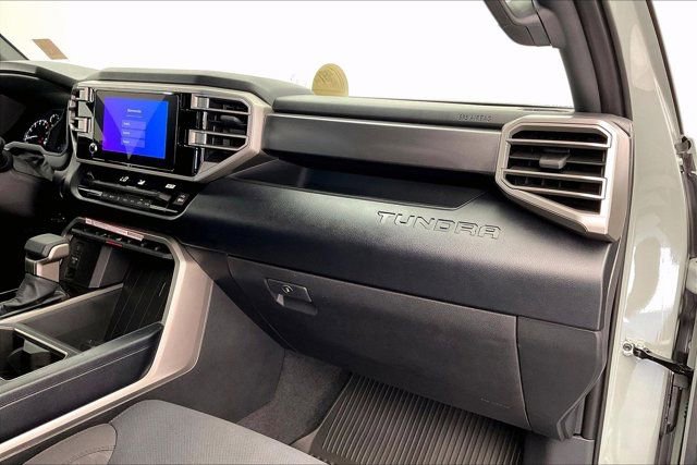 Used 2026 Toyota Tundra SR5 AWD/4WD image 16