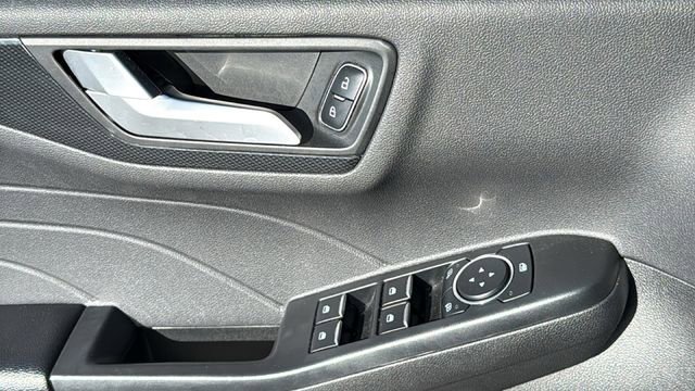 Used 2024 Ford Escape ST-Line AWD/4WD image 22