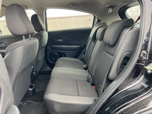 Used 2020 Honda HR-V LX image 16