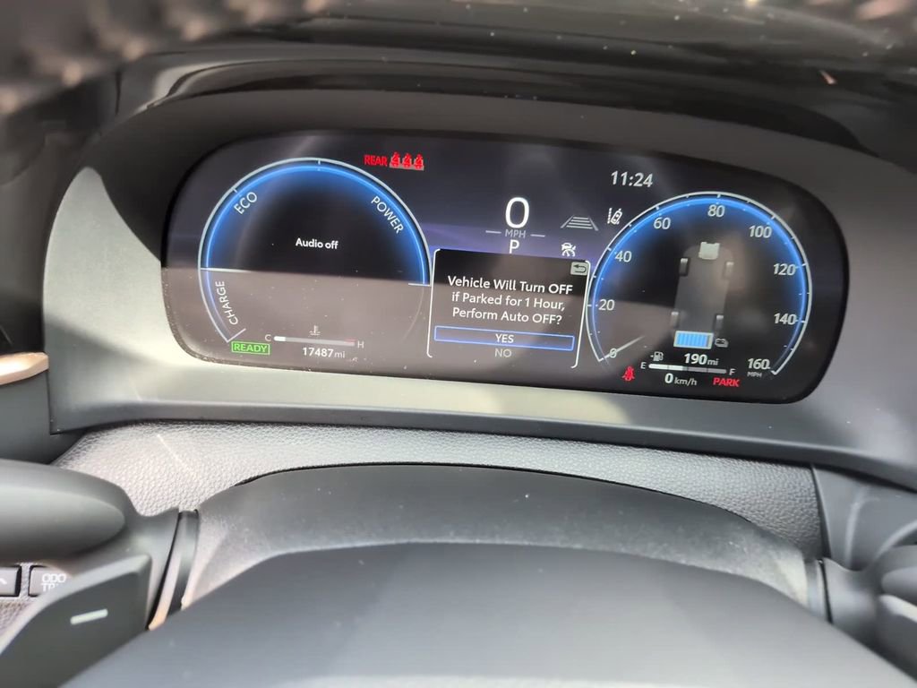 Used 2025 Toyota Crown Signia AWD/4WD image 28