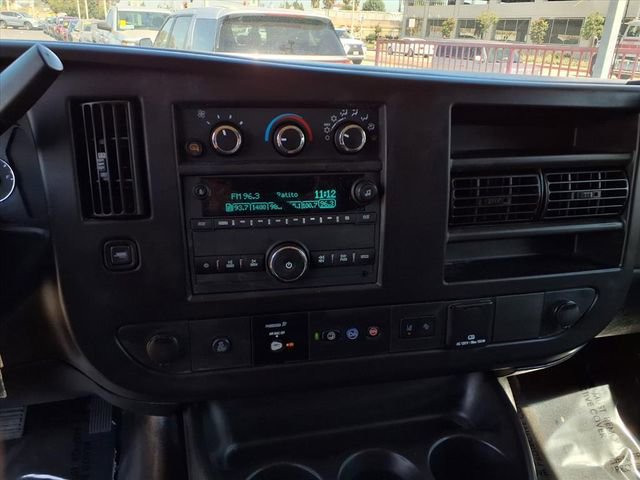 Used 2024 Chevrolet Express 3500 LT w/ LT Preferred Equipment Group image 15