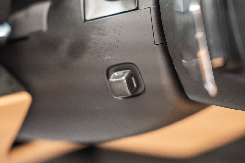 Used 2024 Chevrolet Corvette Stingray Premium Cpe w/ Z51 Performance Package image 41