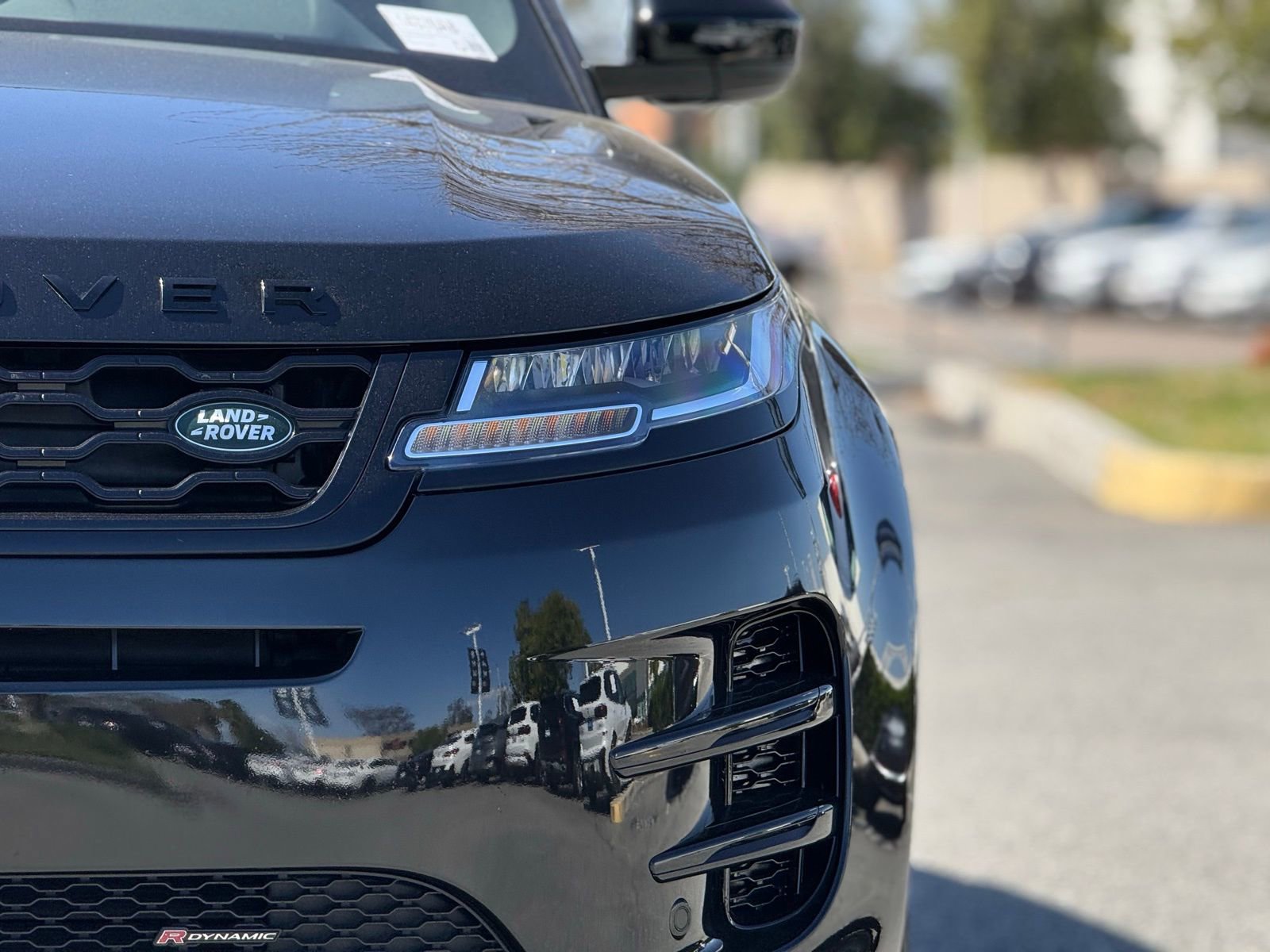 Used 2023 Land Rover Range Rover Evoque R-Dynamic S image 13