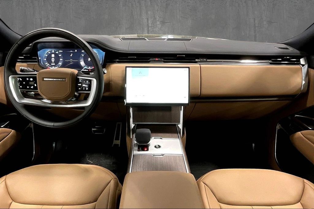 New 2026 Land Rover Range Rover SE image 5