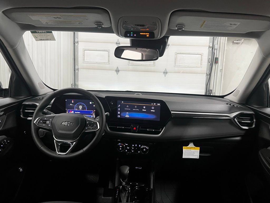 New 2026 Chevrolet TrailBlazer LT w/ Convenience Package FWD image 34