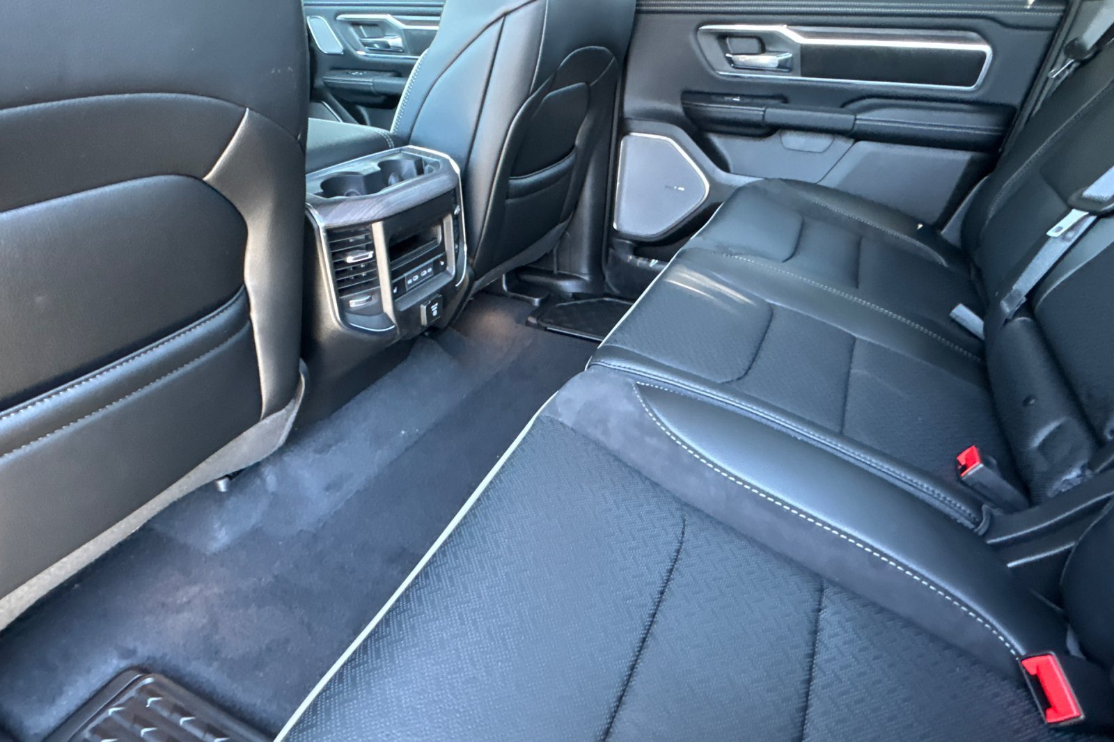 New 2026 RAM 1500 Laramie w/ Night Edition AWD/4WD image 11