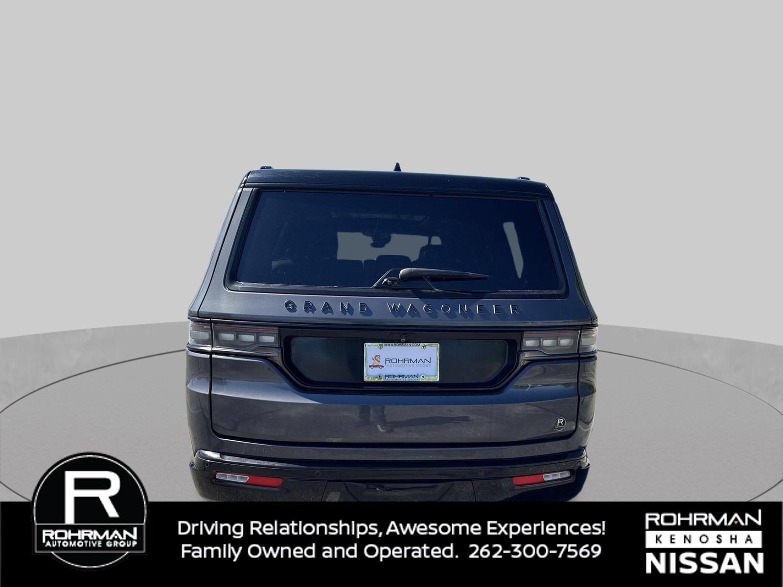 Used 2024 Jeep Grand Wagoneer Series II Obsidian w/ Quick Order Packagew 28T AWD/4WD image 6