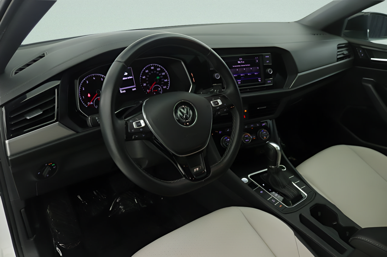 Used 2019 Volkswagen Jetta R-Line FWD image 14