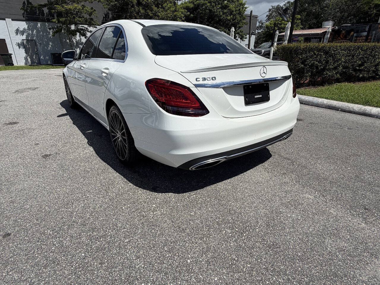 Used 2019 Mercedes-Benz C 300 Sedan image 5