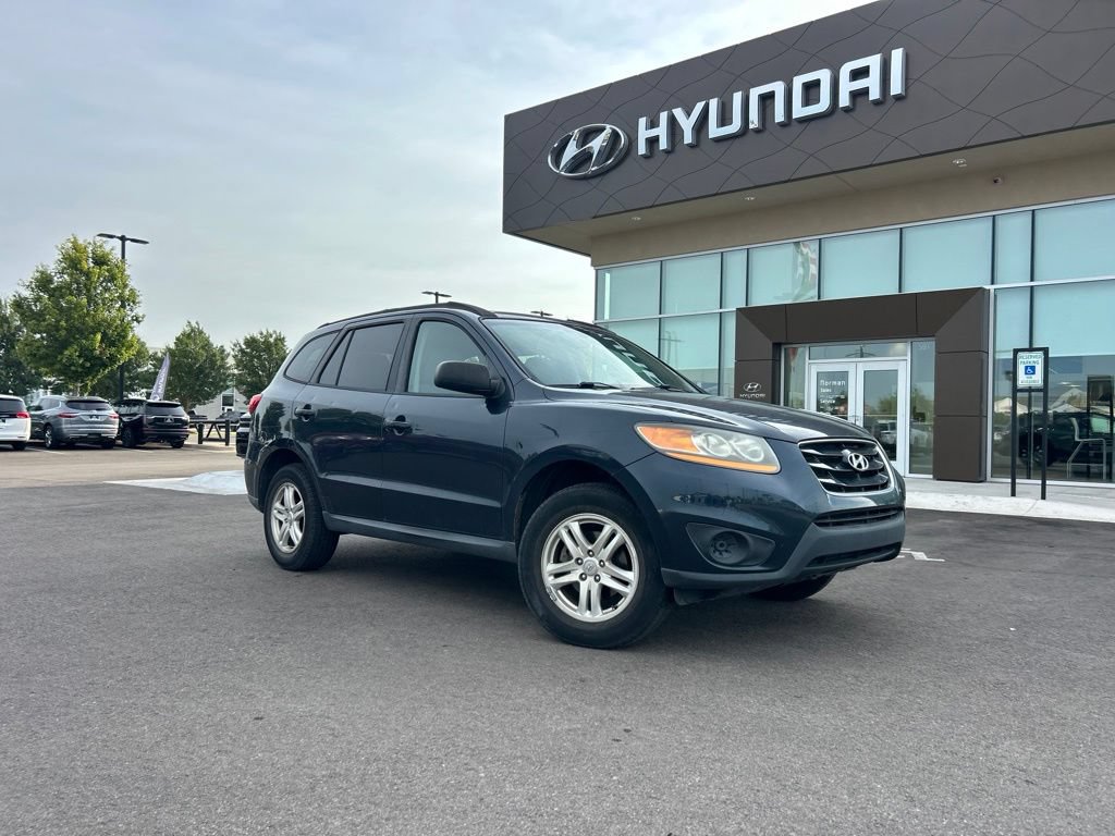 Used 2011 Hyundai Santa Fe GLS FWD image 6
