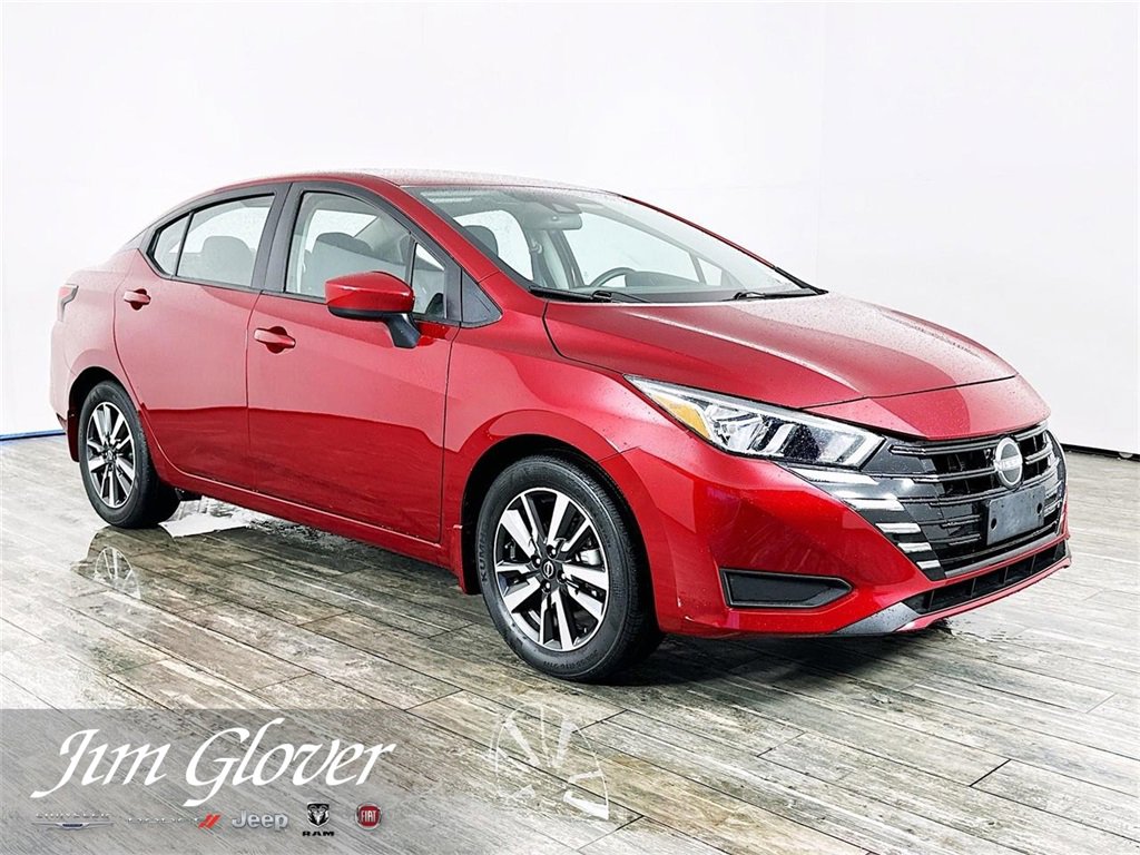 Used 2024 Nissan Versa SV w/ Trunk Package