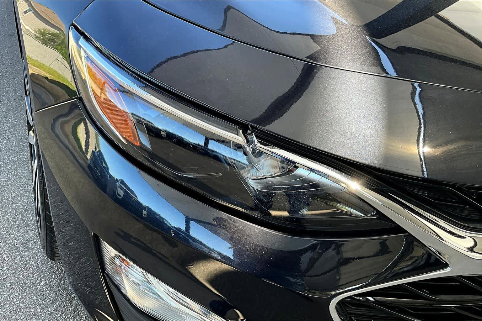 Used 2022 Chevrolet Malibu RS image 27