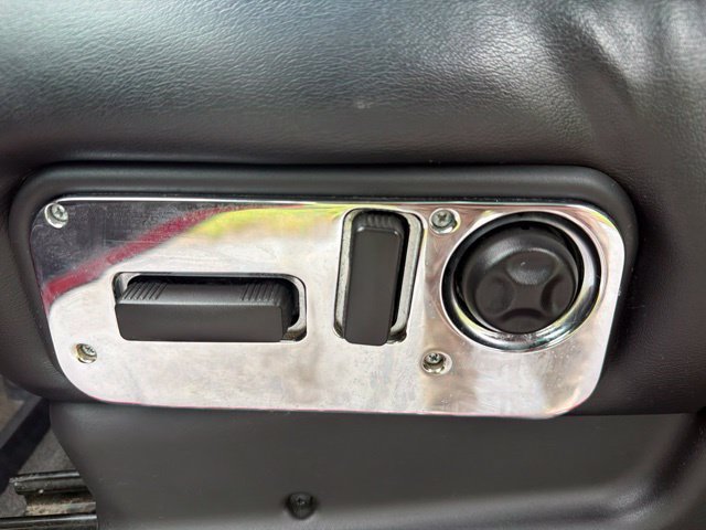 Used 2007 HUMMER H2 SUT w/ Special Edition AWD/4WD image 33