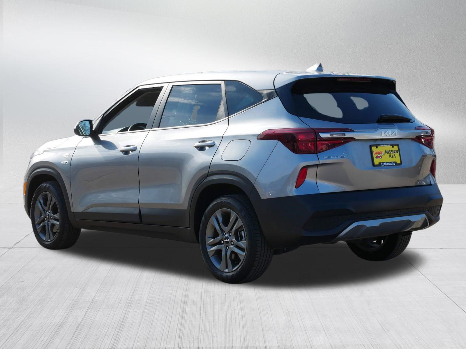 Certified 2023 Kia Seltos LX image 5