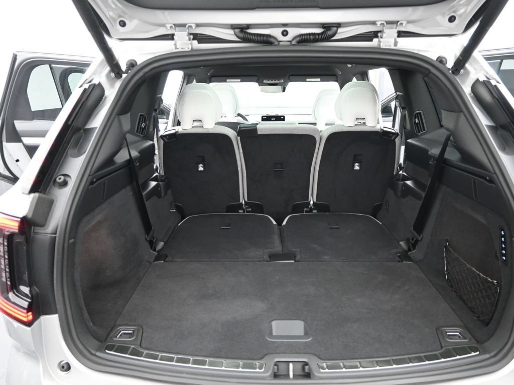 New 2025 Volvo EX90 Ultra AWD/4WD image 14