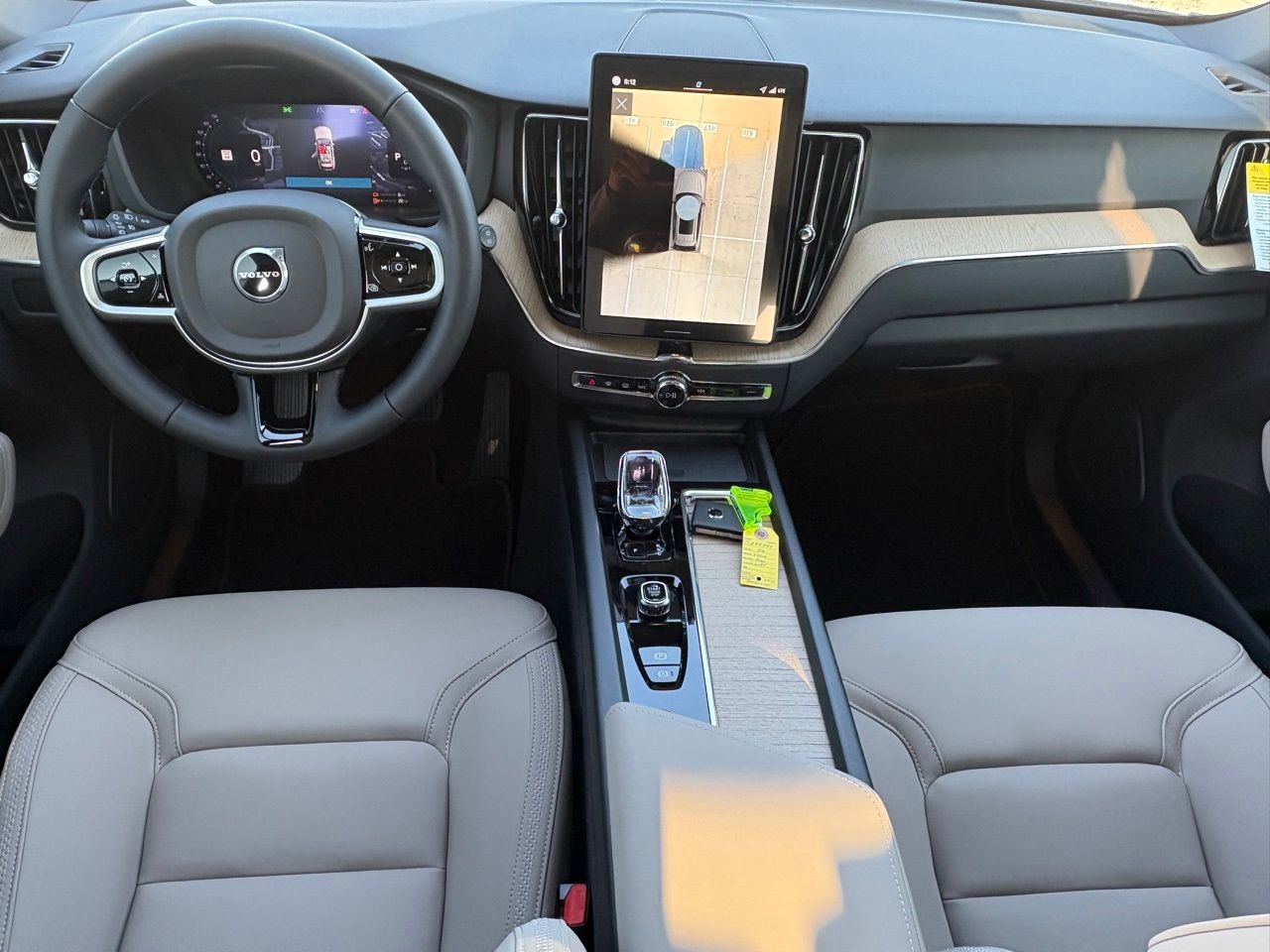New 2026 Volvo XC60 T8 Plus w/ Protection Package Premier image 11