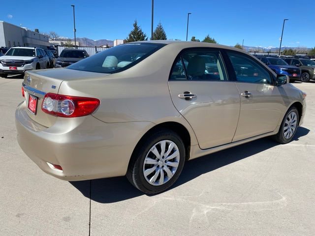 Used 2013 Toyota Corolla LE image 5